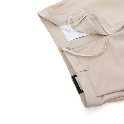 BOSS S Commuter 10.5 Inch Short in Beige detail