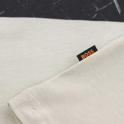 BOSS Te Urban T-Shirt in Light Beige Logo Tab