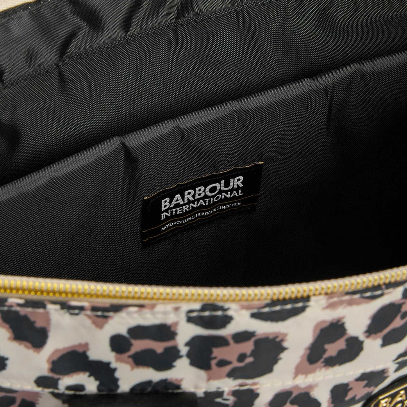 Barbour Boulevard Ladies Tote Bag in Pearl Jaguar Inside