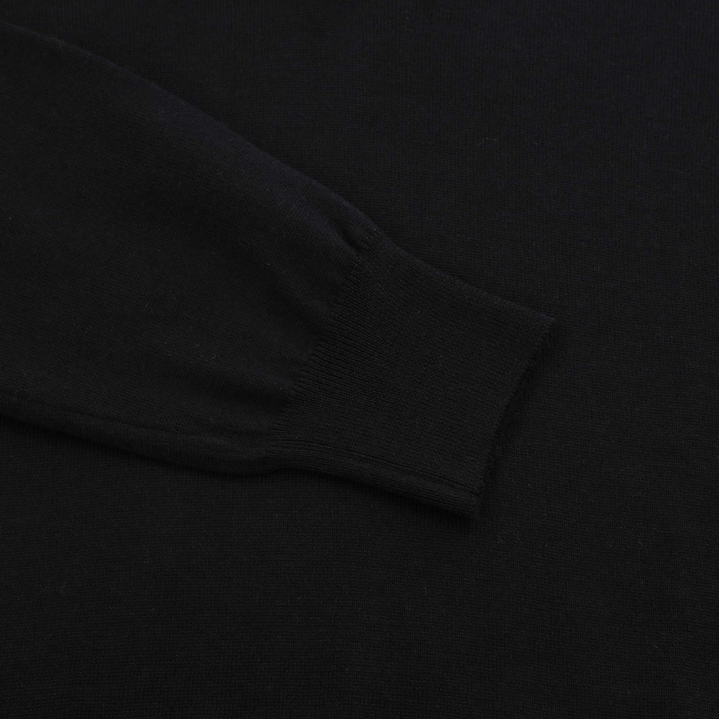 Gran Sasso Skipper Collar Knitwear in Black Cuff