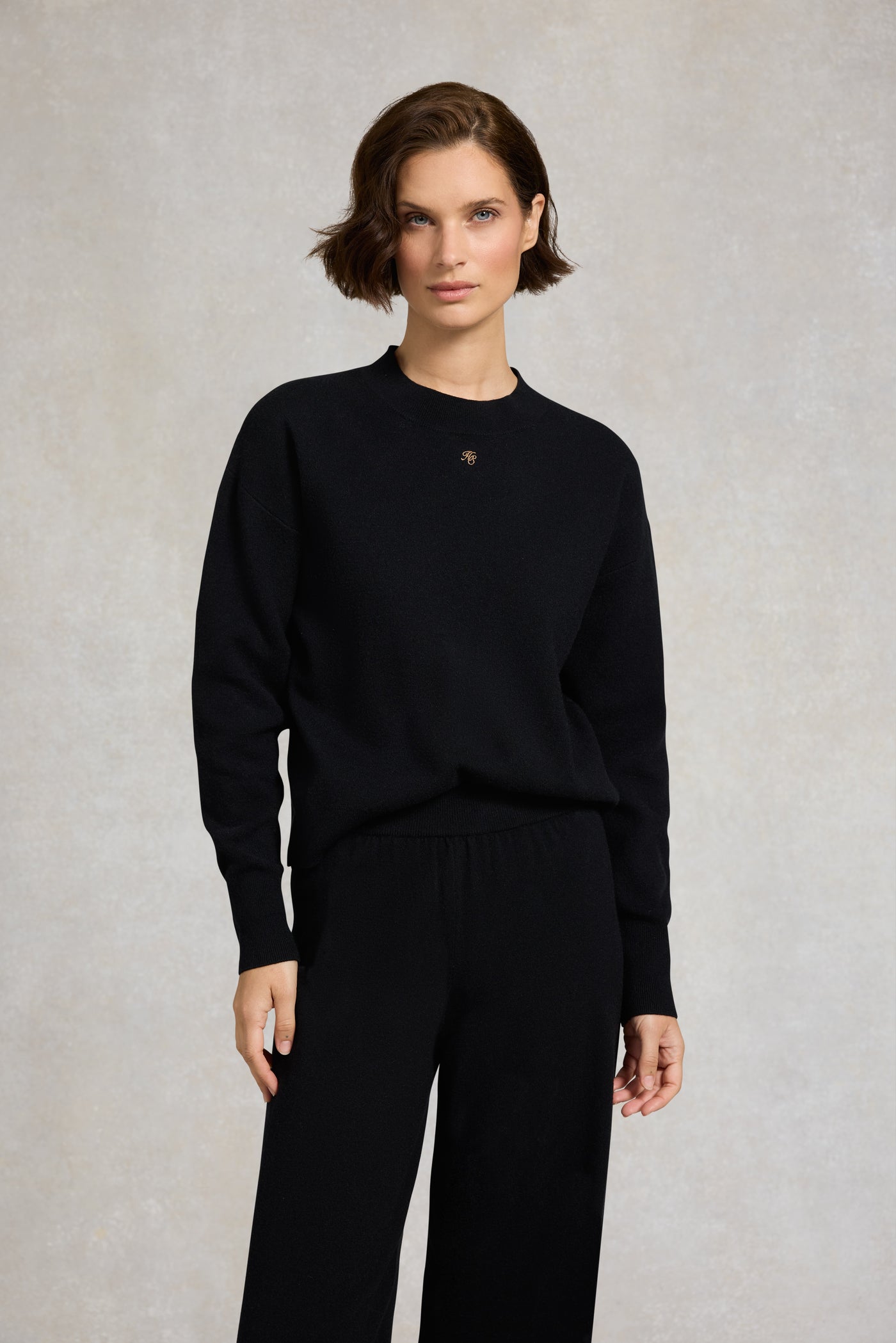 Holland Cooper Maria Crew Neck Knit in Black