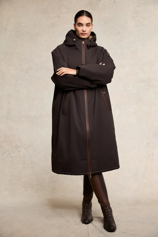 Holland Cooper One Size Waterproof Coat in Chocolate