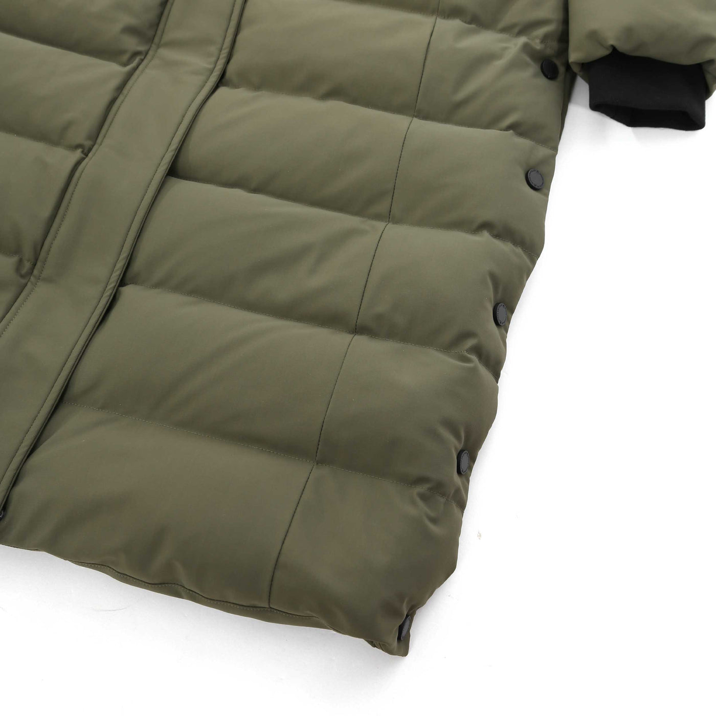 Moose Knuckles Jocada Ladies Parka Jacket in Moss Side Vent