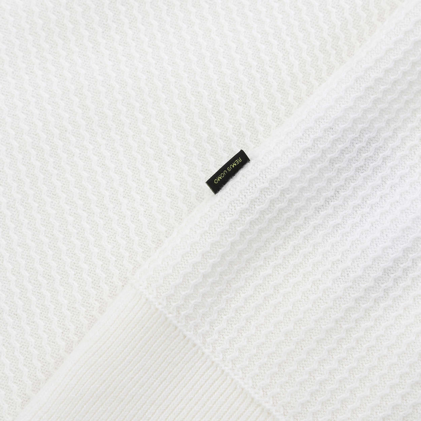Remus Uomo Seersucker Knitted Polo Shirt in White Logo Tab