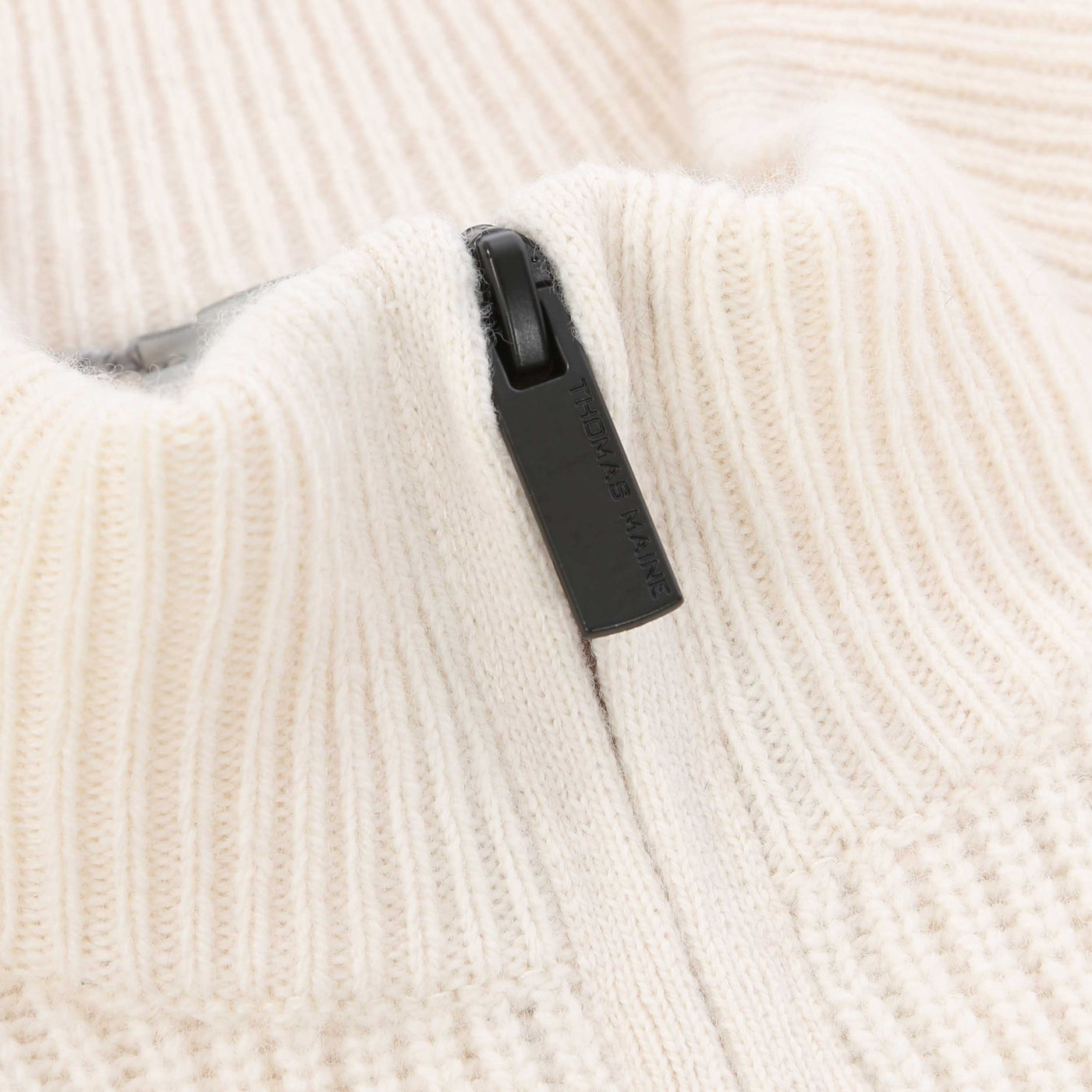 Thomas Maine 1/4 Zip Lambs Wool Knitwear in Cream Zip